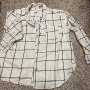 Universal Thread Women’s Cream and Blue Plaid Shirt